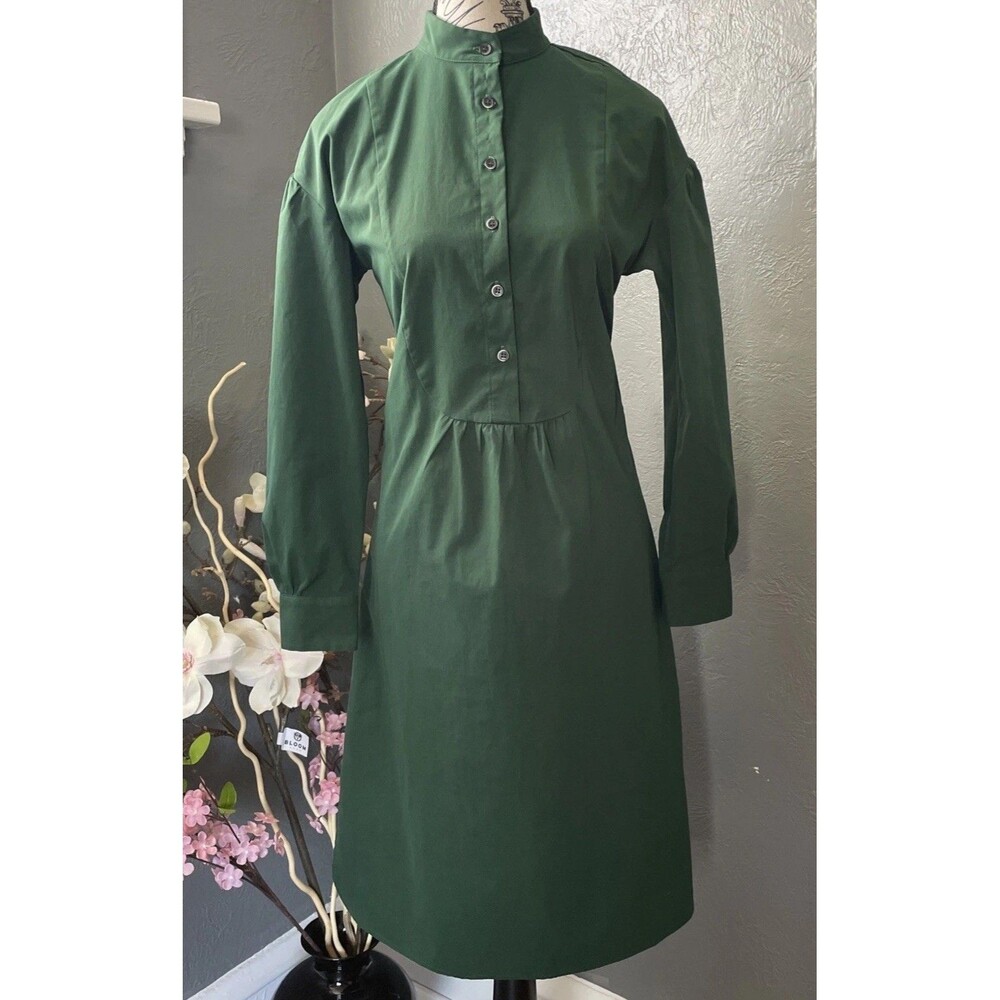 Unaya Midi Fit & Flare Dress XS Green Minimalist Quiet Luxury Modest Mock Neck